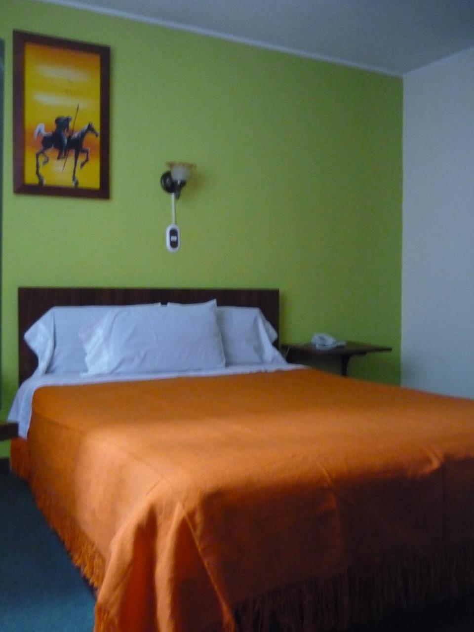 Hotel Del Duque Ds Bogota Bagian luar foto